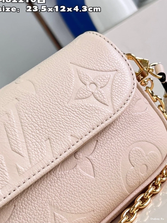 Wallet VUITTON LOUIS on Ivy-23.5*12*4.3cm Chain 0806